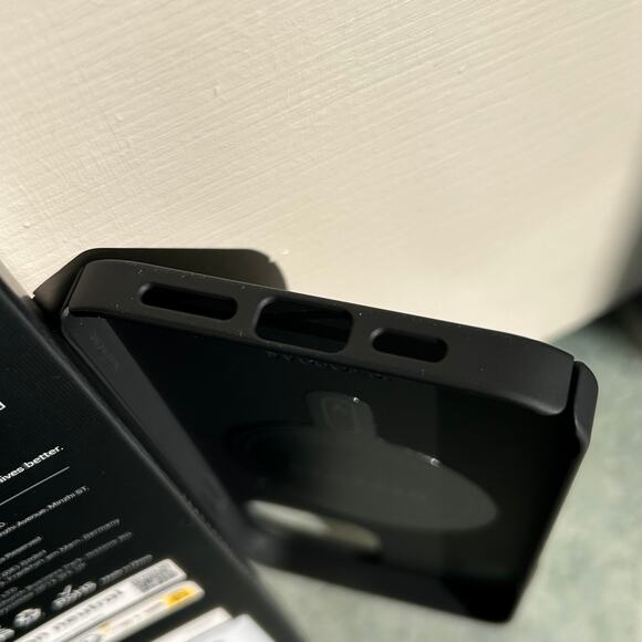 New Torras Black Magnetic iPhone 13 Pro Max Cell Phone Case - Picture 2 of 11